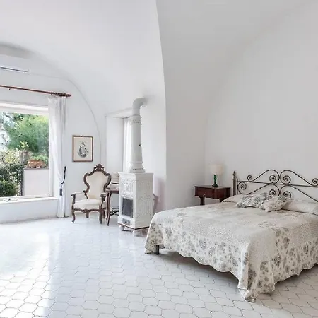 Villa Di Lusso A *