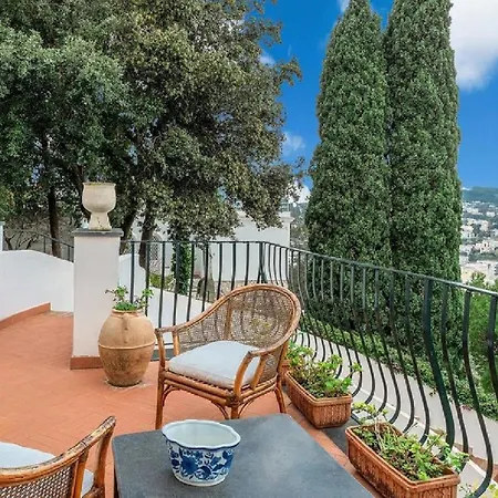Di Lusso A Villa Capri