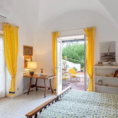 Di Lusso A Villa Capri